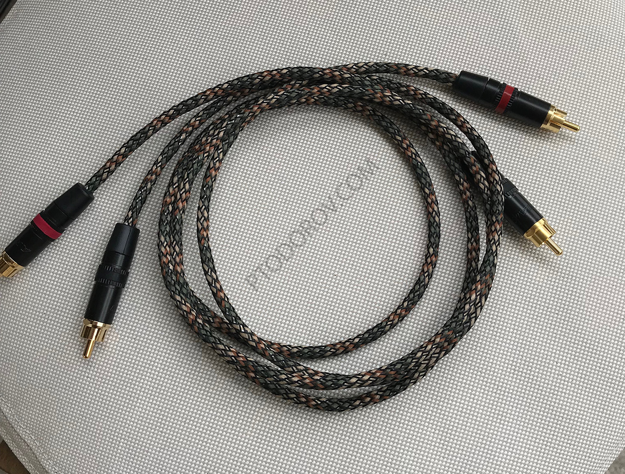 Pseudo Balanced 3.5mm Stereo Mini Jack to Mono Male XLR Lead. Gold